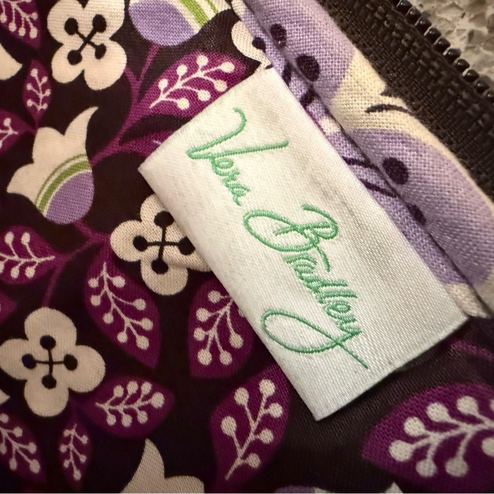 Vera Bradley Floral Laptop Bag Case in Retired Plum Petals Pattern - Picture 5 of 6
